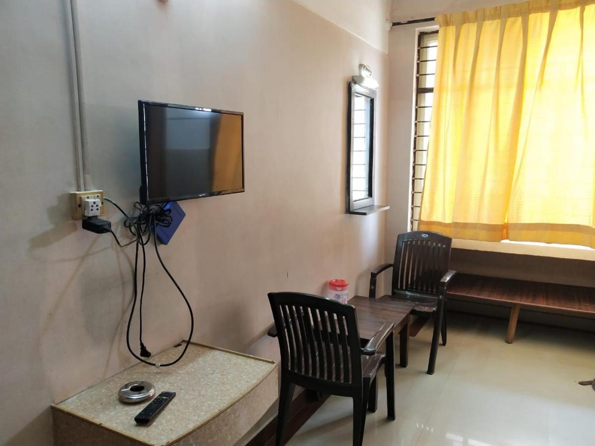 Iroomz Hoysala Residency Bellary Eksteriør bilde