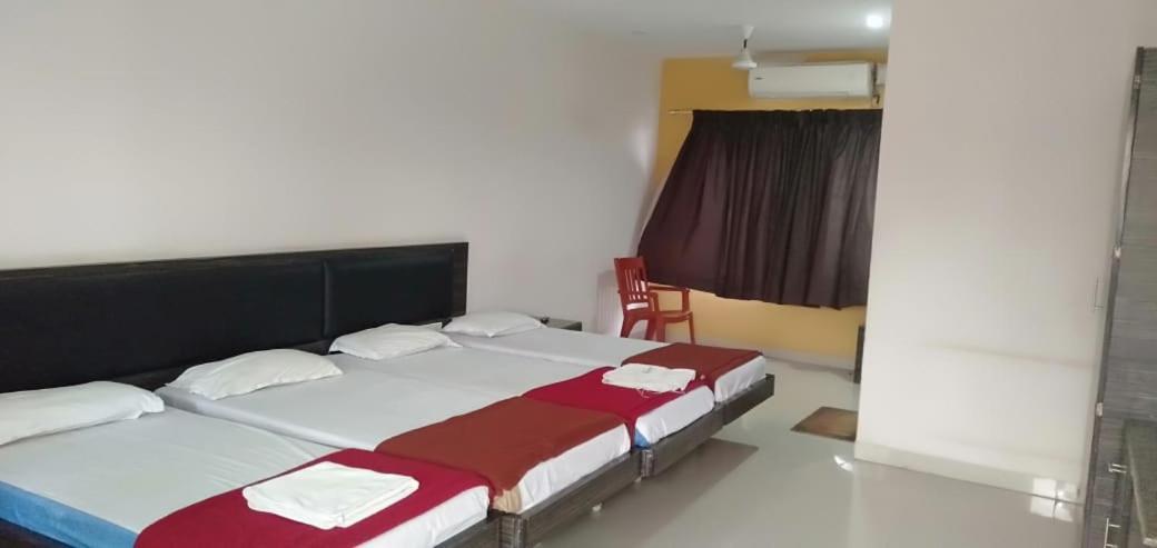 Iroomz Hoysala Residency Bellary Eksteriør bilde